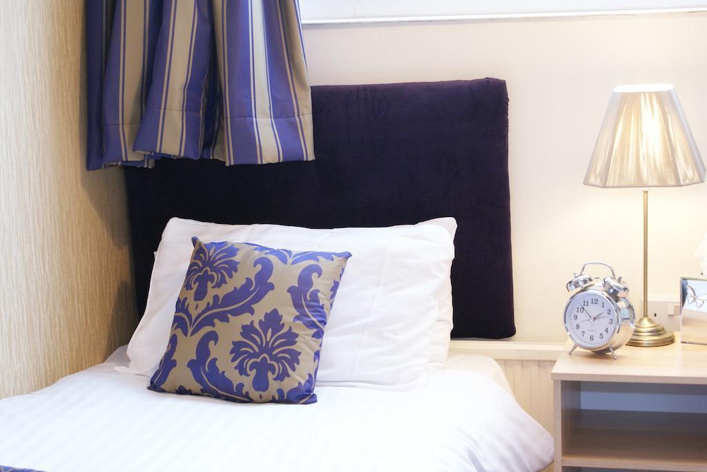 Adelphi Guest House Southport Room photo