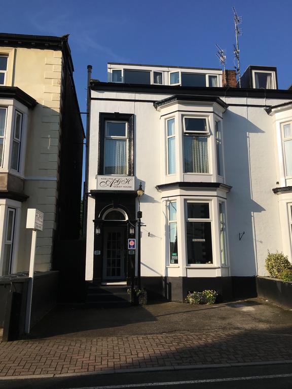 Adelphi Guest House Southport Exterior photo